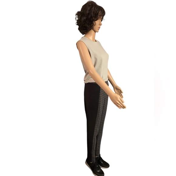 Ladies Activewear Pants Set - Picture 6 of 7